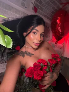 emelie_89 a nice session for being a special day, happy valentine's day 💗 Pic 3