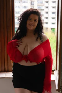 BBW AT BALCONY