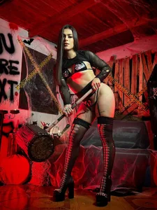 Luciana_Ortiz1 your bad girl Pic 4