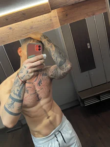 MaskedTrainer_official Public Pic 5