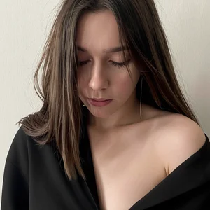 Lesi_Moonie01 I want you to get to know me better Pic 7