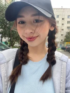 Public de Sssonya  photos