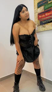 Kenya--Buhle Gothic girl Pic 8