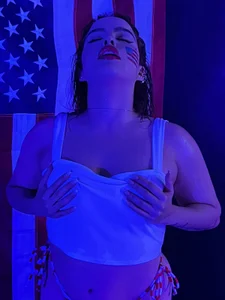 Anaroussew02 kullanıcısının Envicate for me albümü -  4 fotoğraf