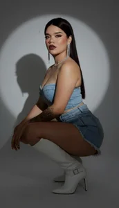 _EmilySquirt Public Pic 2