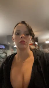 pineappless98 Public Pic 4