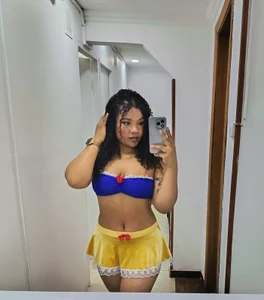 BrianaSweetxxxのPublicの 2枚の写真