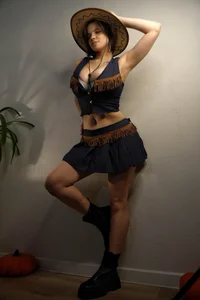 AdalynGlowsのCowboy girlの 4枚の写真