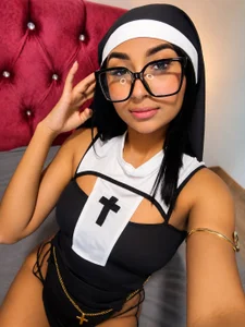 _mia_hot03 Public Billede 5