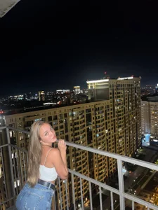 Christy_Little Public Pic 6