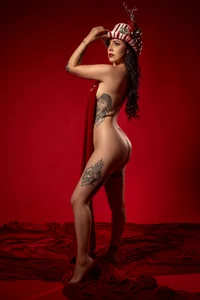 AndreaValencia Santa Can’t Resist 🎅🏻 Billede 6