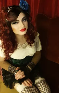 ShySuccubus Hai;3 Foto 2