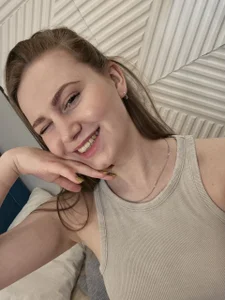 Lover_Daisy_ Public Pic 6