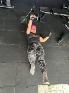 maturehot_65 En el gym Εικόνα 4