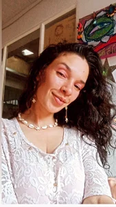 rebekka_simpson.图片