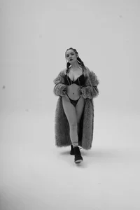 SinfulMoves Public Billede