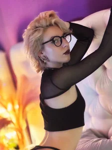 _Moonlight_t sexy shapes Pic