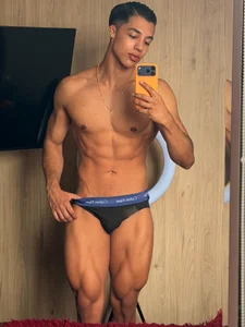 Troye_Williams ✌️ Immagine 