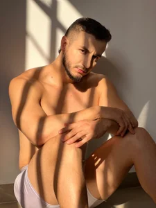 AndyBlass: Public ( 3 фото)