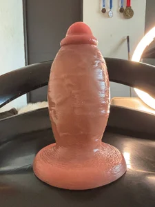 sexymusclegoddess kullanıcısının NEW HUGE DILDO albümü -  2 fotoğraf