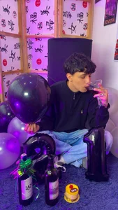 Axel__Evans Happy birthday to my #21 รูป  4