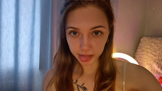 😋