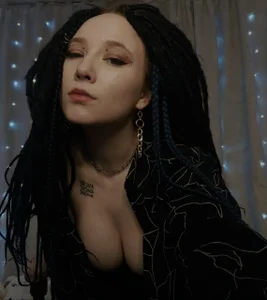 Robin_yourss Public Hình 4