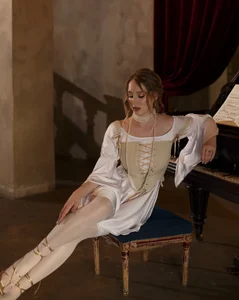 LoraineLuff Public Pic 4