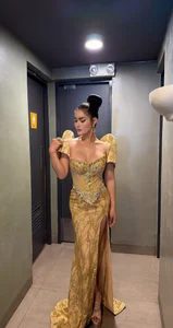 Queen_Of_all_Media Drenched in radiant gold sunny yellow 👗 Pic 2
