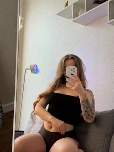 Rina_Panic It's getting so hot in here... Pic 9