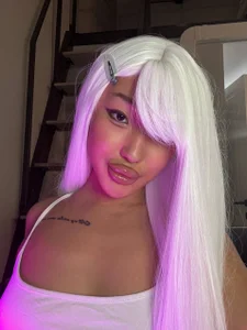 EIeniVanwart: Fun look in a wig) ( 3 фото)