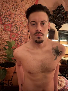 Public od cloudysaintcharlie314  3 snímek