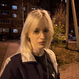 LizzettMorty Public Bilde 8