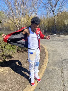 doublegee00 New Comer Foto 3