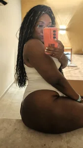 DulcitaaThic Public Pic 5