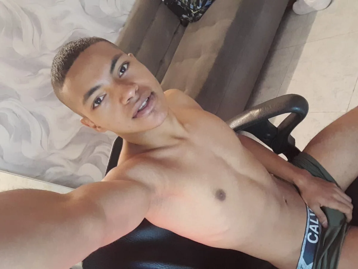 Трендове зображення  9489 christy_an