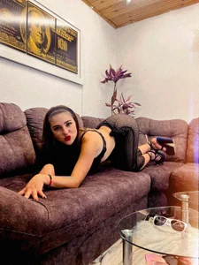 me de andreinavhs26  4 Imagens