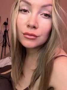 ElyaMilf Public Billede 6