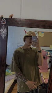 JhonCas44 YO😮‍💨 Pic 5