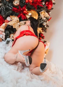 AmberGreyy_ I wish you and Merry Christmas Pic