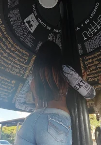 HaileeRoberts Public صورة واحدة|HaileeRoberts Public صورتان|HaileeRoberts Public  4 صور|HaileeRoberts Public  4 صورة