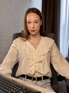 EmmieFilmore Public 사진 5