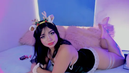 emma_soffia: christmas time 🎄🎈🎈 ( 4 фото)