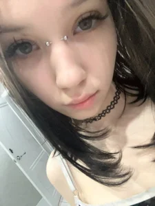 Look at me<3 od AmeliaMiotii  3 snímek