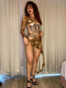 Sabriinaa_Foxx: hot girl ( 5 фото)