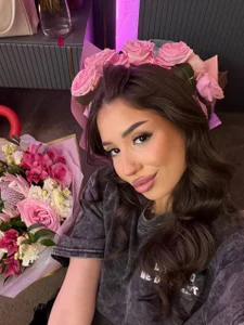 OliviasWay Flower Power! 💐 slika