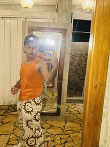 😏😮‍💨 de mia_foxts  6 Imagens