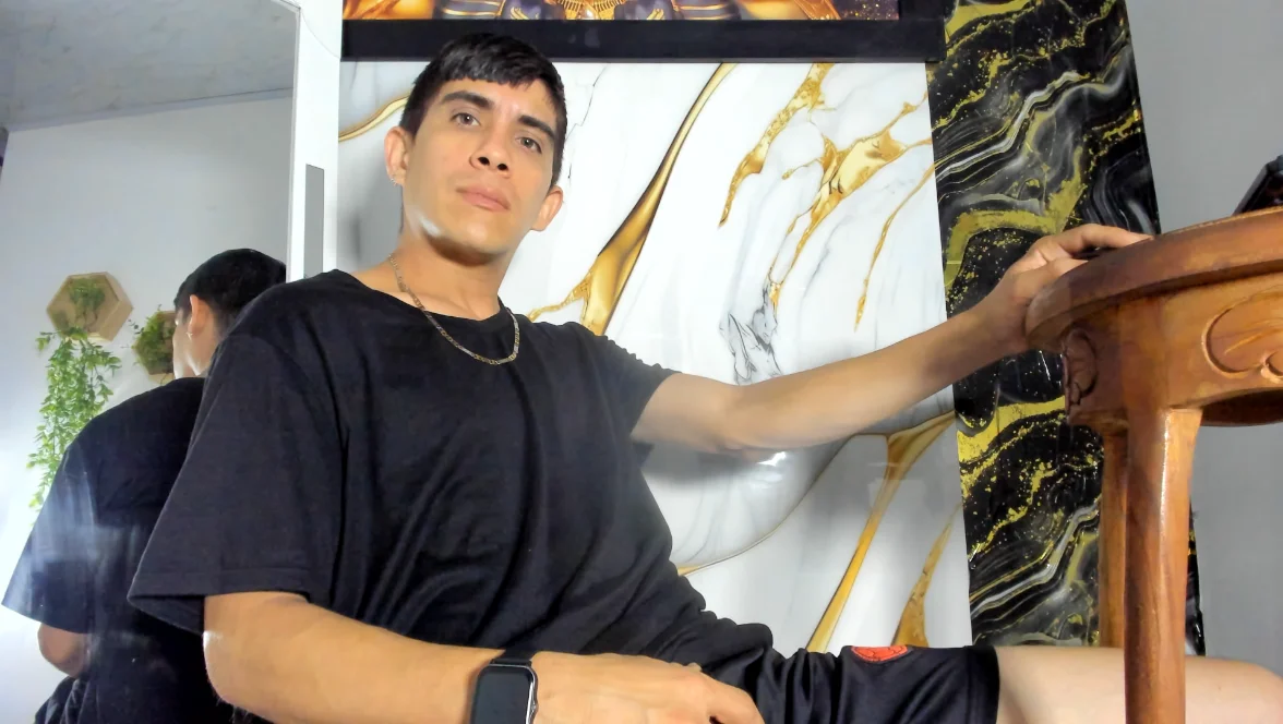 Adrian_fire immagine di tendenza 4755