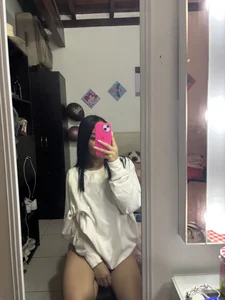 Leclerc_poli Public Pic 2