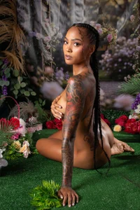 LizStorm_ Ebony desire Poză